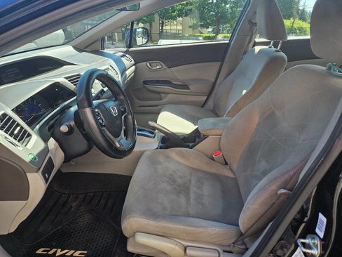 Used 2012 Honda Civic LX image 8
