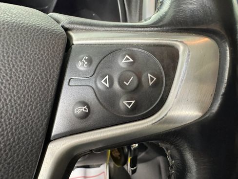 Used 2016 GMC Canyon SLT w/ Driver Alert Package AWD/4WD image 16