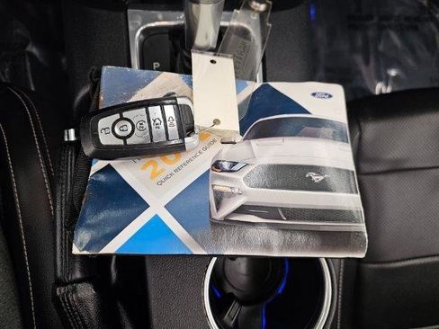 Used 2022 Ford Mustang Premium image 28