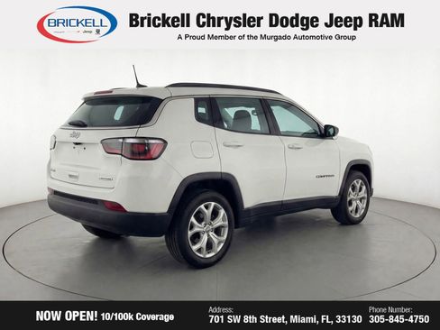 Used 2025 Jeep Compass Latitude image 48