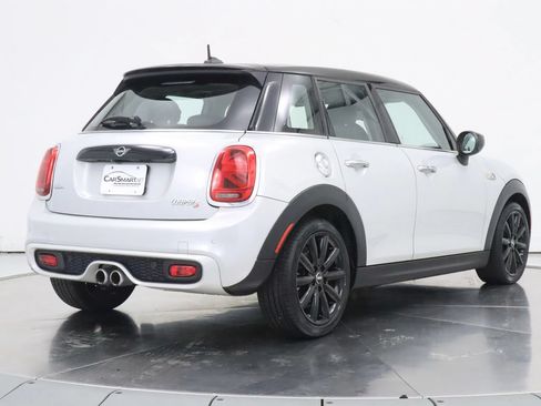 Used 2021 MINI Cooper S FWD image 5