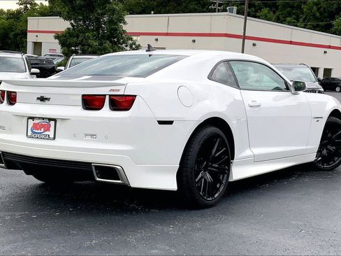 Used 2011 Chevrolet Camaro SS w/ RS Package RWD image 9
