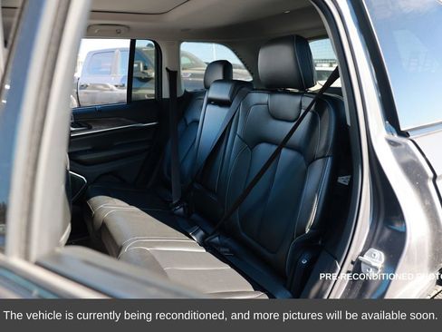 Used 2024 Jeep Grand Cherokee Limited 4xe w/ Luxury Tech Group II image 12