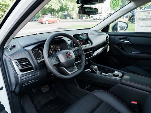 New 2026 Nissan Rogue SV image 22