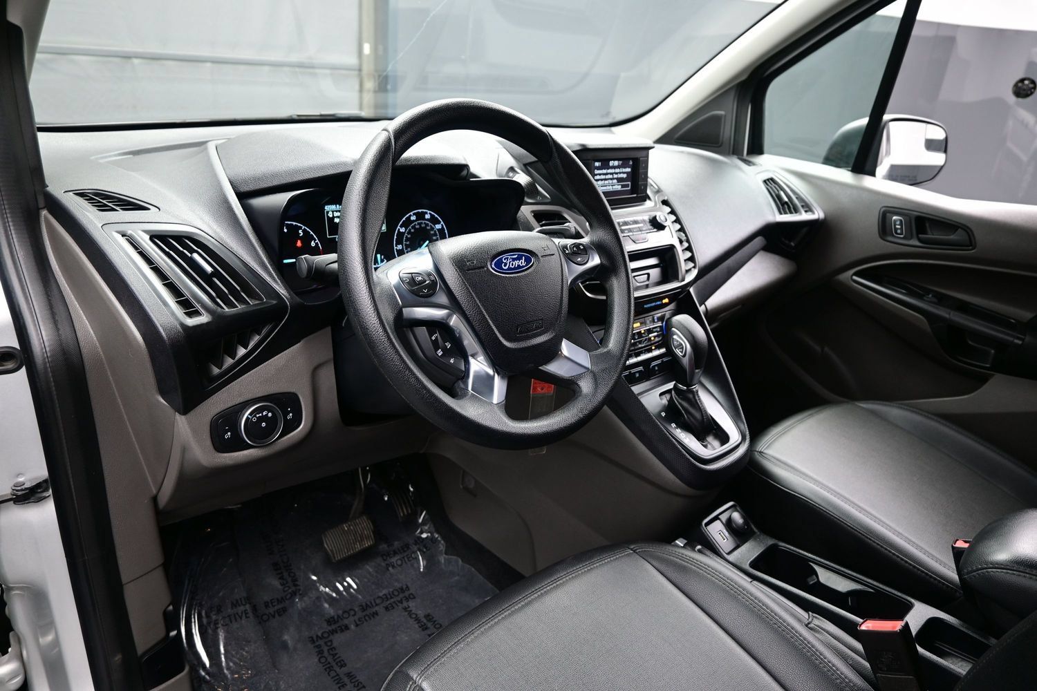 Used 2022 Ford Transit Connect XL FWD image 12