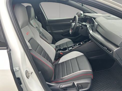 Used 2024 Volkswagen GTI Autobahn FWD image 17