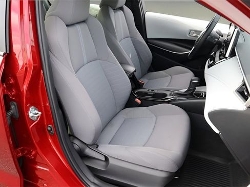 Certified 2023 Toyota Corolla SE image 17