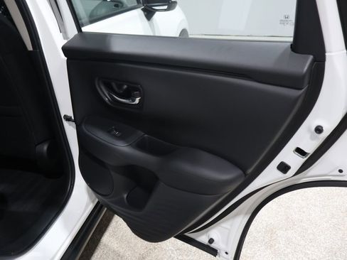 Used 2024 Honda HR-V LX image 21