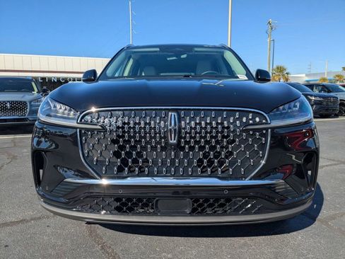 New 2026 Lincoln Aviator Premiere image 9