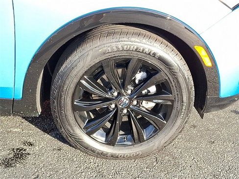 Used 2025 Buick Envista Sport Touring w/ Convenience I Package image 8