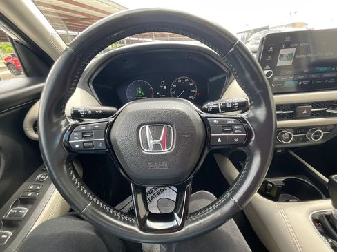Used 2024 Honda HR-V EX-L image 33