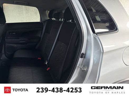 Used 2021 Mitsubishi Outlander Sport FWD image 12