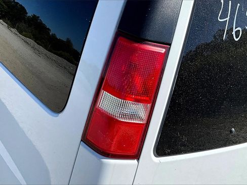 Used 2020 Chevrolet Express 3500 LT w/ LT Preferred Equipment Group image 29