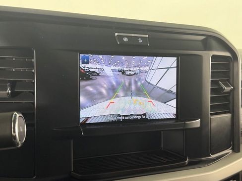 Used 2025 Ford F250 XL w/ FX4 Off-Road Package image 17