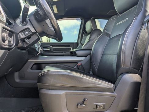 Used 2020 RAM 3500 Laramie w/ Night Edition image 15