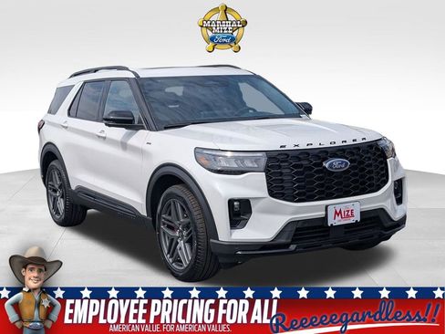 New 2026 Ford Explorer ST-Line AWD/4WD image 1