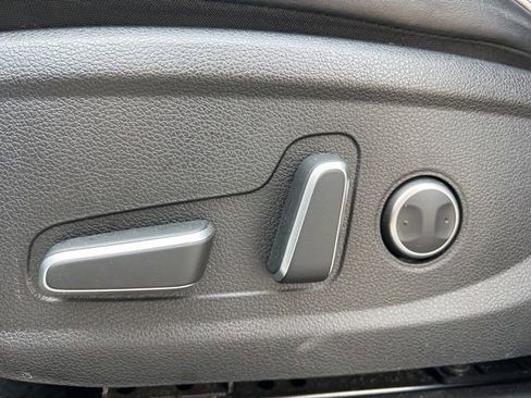 Used 2025 Hyundai Palisade SEL AWD/4WD image 28