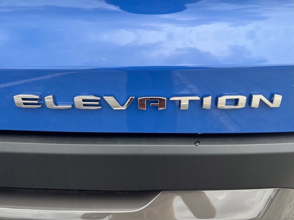 New 2027 GMC Terrain Elevation w/ Elevation Premium Package FWD image 8