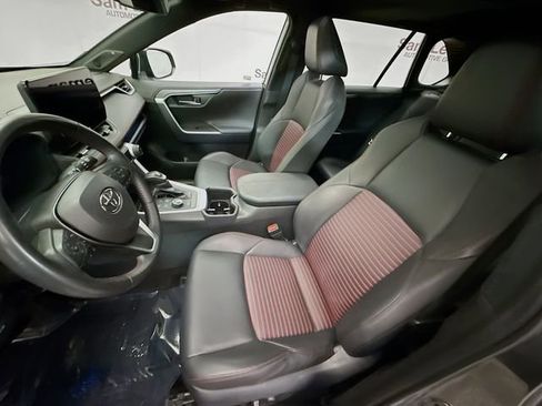 Used 2024 Toyota RAV4 XSE w/ Weather Package AWD/4WD image 22