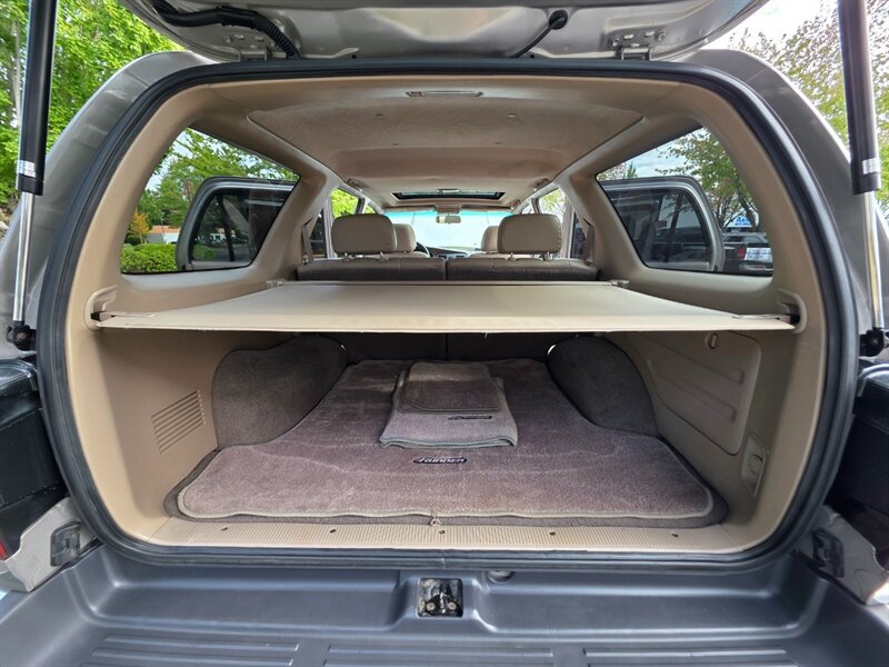 Used 2002 Toyota 4Runner SR5 AWD/4WD image 20
