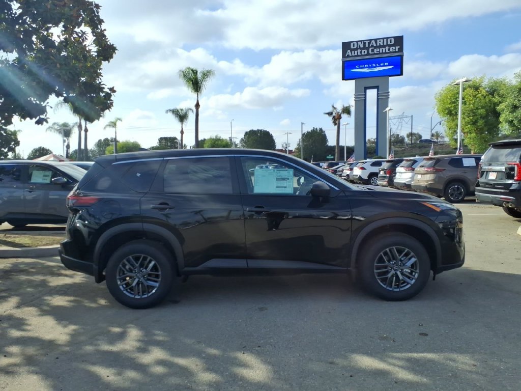 New 2026 Nissan Rogue S FWD image 5