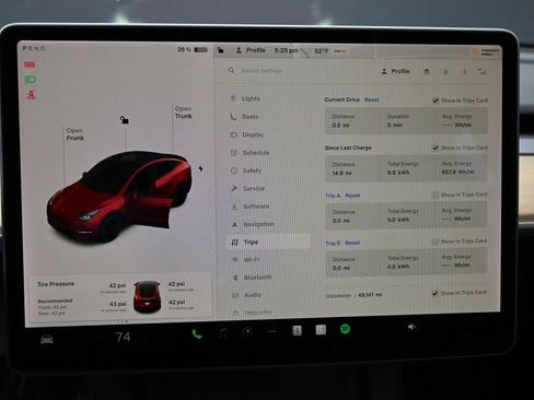 Used 2021 Tesla Model Y Performance image 32