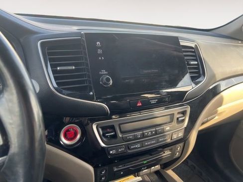 Used 2020 Honda Pilot Elite image 12
