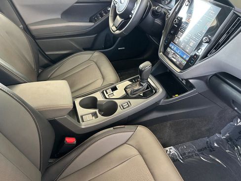 Certified 2025 Subaru Crosstrek 2.5i Limited w/ Crosstrek Mirror Package image 19