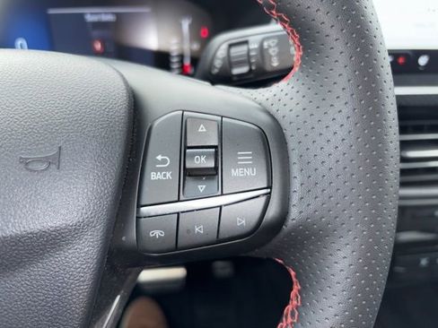 Certified 2024 Ford Escape ST-Line w/ Tech Pack #1 AWD/4WD image 30