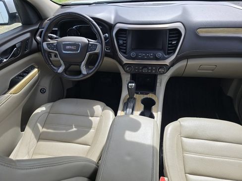 Used 2018 GMC Acadia Denali w/ Technology Package AWD/4WD image 25