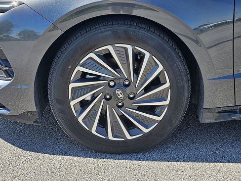 Used 2025 Hyundai Sonata SEL FWD image 9