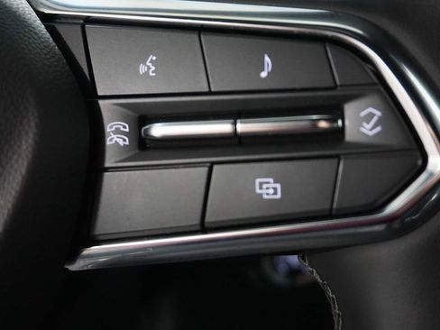 Certified 2025 Chevrolet Suburban LS image 12