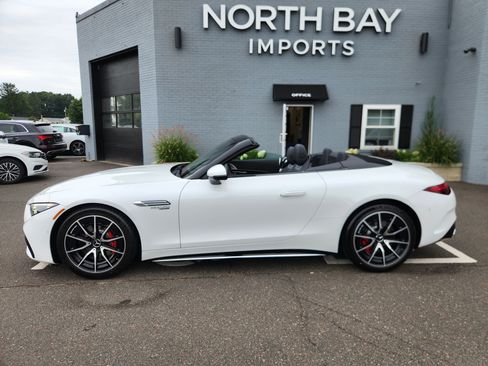 Used 2022 Mercedes-Benz SL 55 AMG 4MATIC image 16