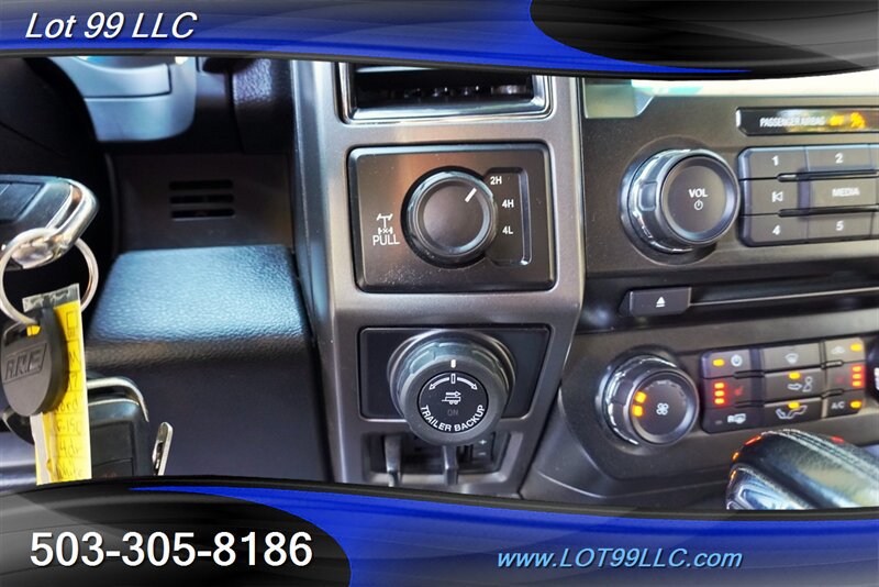 Used 2017 Ford F150 XLT w/ Equipment Group 302A Luxury AWD/4WD image 25