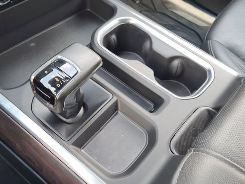 Used 2025 GMC Sierra 1500 SLT AWD/4WD image 20