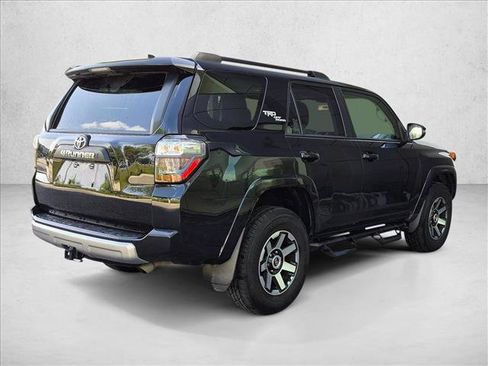 Used 2023 Toyota 4Runner TRD Off-Road Premium w/ Moonroof Package AWD/4WD image 5