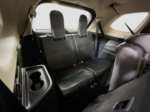 Used 2019 Mitsubishi Outlander SE image 41