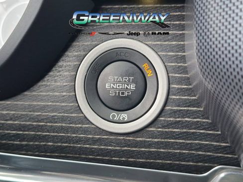 Used 2022 RAM 1500 Limited AWD/4WD image 22