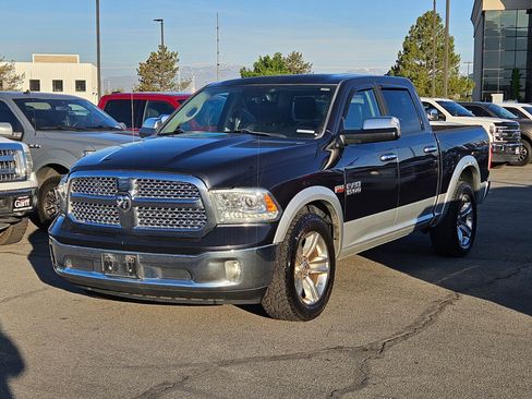 Used 2014 RAM 1500 Laramie w/ Convenience Group AWD/4WD image 23
