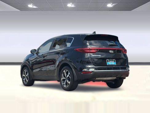Used 2022 Kia Sportage LX FWD image 3