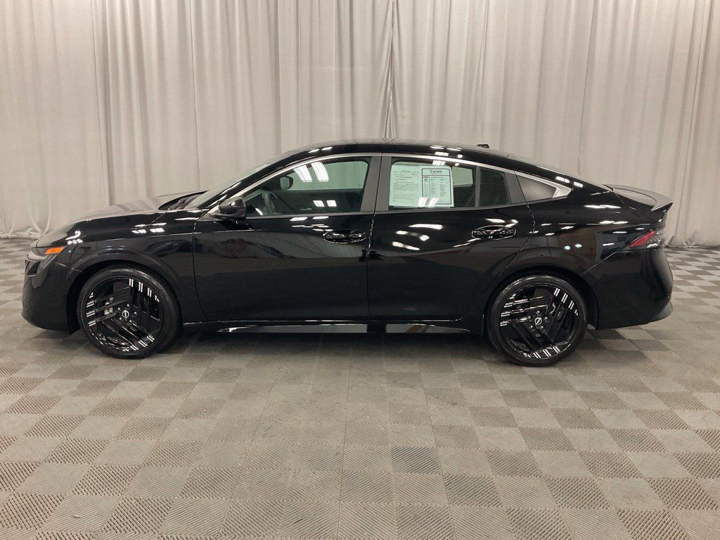 Used 2026 Nissan Sentra SR w/ Floor Mat Package FWD image 13