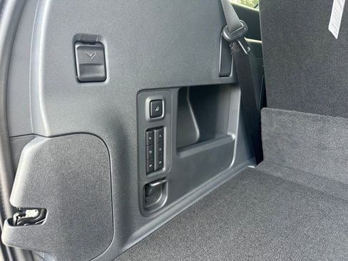 New 2026 Ford Expedition Active image 52