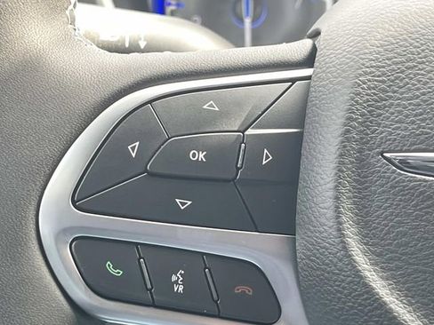 New 2026 Chrysler Pacifica Select image 27