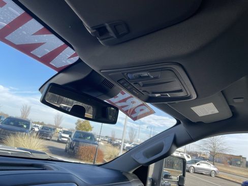 Used 2024 Chevrolet Silverado 2500 Custom w/ Custom Convenience Package image 21