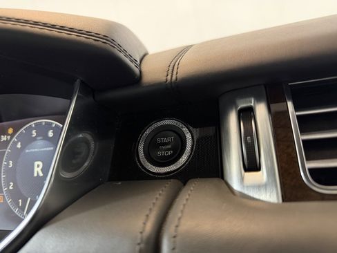 Used 2017 Land Rover Range Rover LWB SV Autobiography image 22