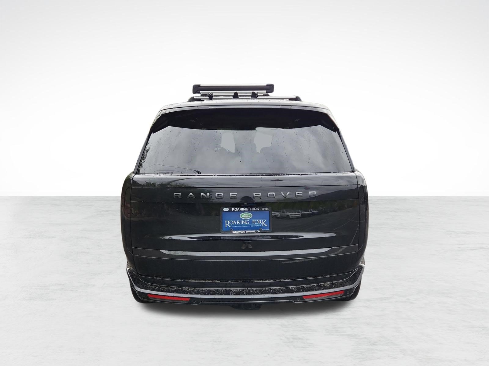 Used 2025 Land Rover Range Rover Long Wheelbase SE AWD/4WD image 9