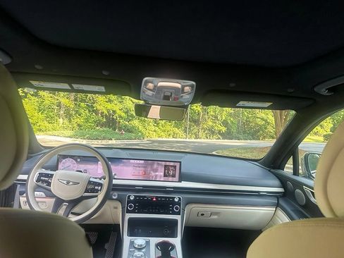 Certified 2026 Genesis GV80 3.5T Prestige AWD/4WD image 29
