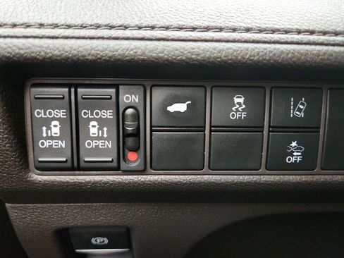 Used 2020 Honda Odyssey EX-L image 21