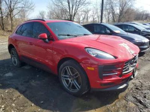 Used 2021 Porsche Macan S AWD/4WD image 1