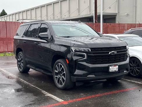Used 2023 Chevrolet Tahoe RST image 2